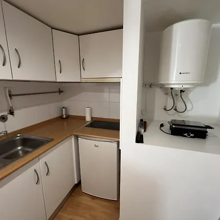 Life Alfama I Lissabon