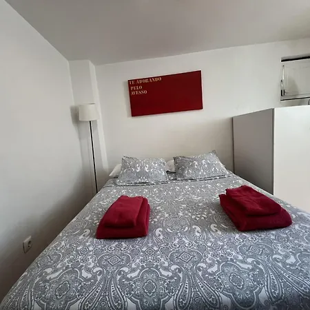 Life Alfama I Lissabon